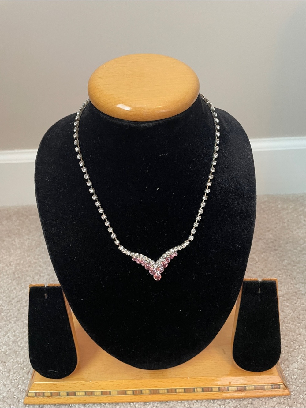 Elegant Pink Crystal V-Shape Necklace